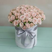 Цветочная композиция из Розы в шляпной коробке в Уйское