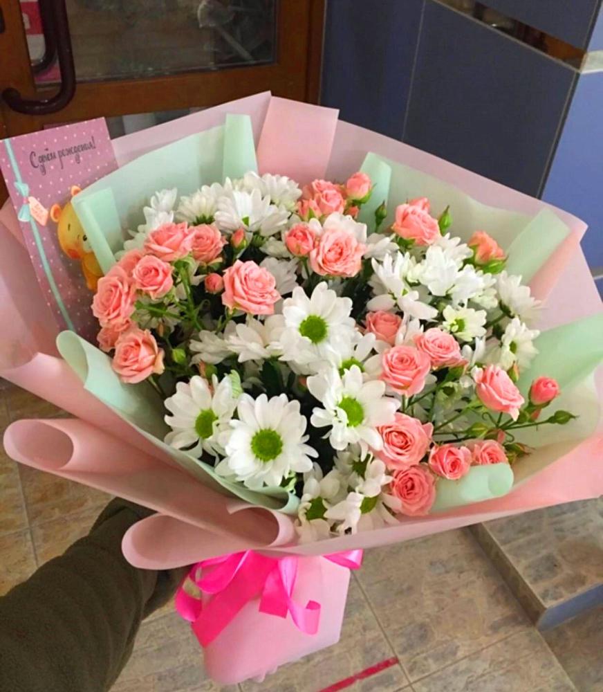 Букет цветов из: Розы и Хризантемы в Уйское