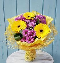 Букет цветов из:  Хризантемы и Герберы в Уйское