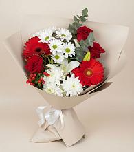 Букет цветов из:  Розы, Хризантемы, Герберы и Лилии в Уйское