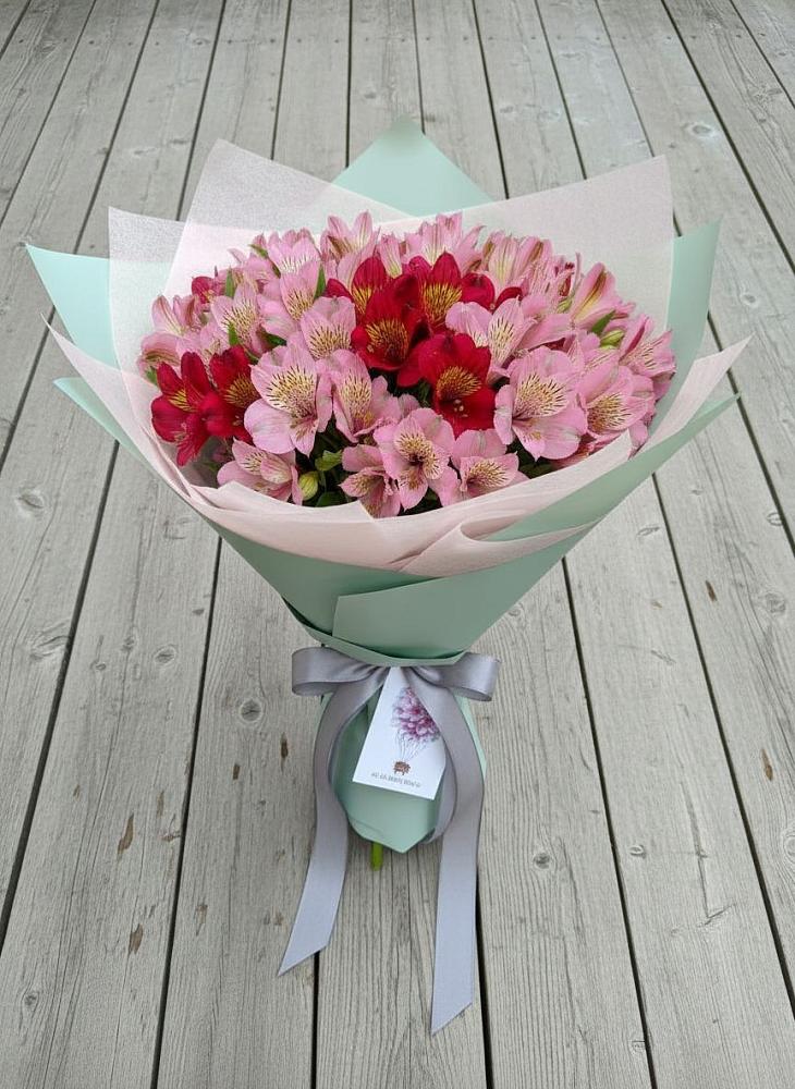 Букет цветов из: Альстромерии в Уйское