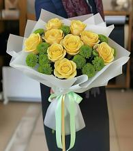 Букет цветов из:  Хризантемы и Розы в Уйское