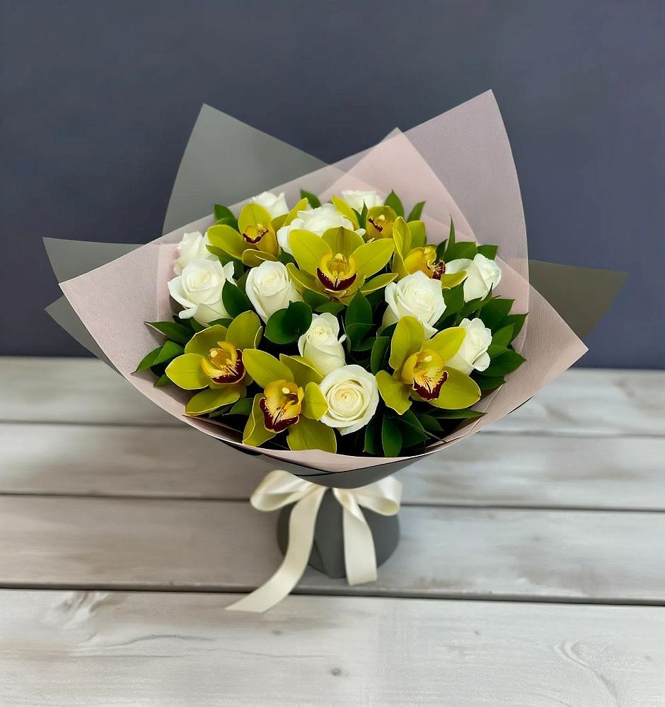 Букет цветов из: Орхидеи и Розы в Уйское