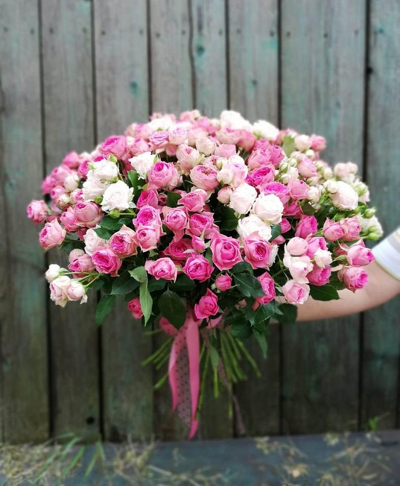 Букет Розовые кустовые розы Натали и Лав Лидия в Уйское