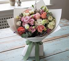 Букет цветов из:  Розы, Лизиантусы и Гвоздики в Уйское