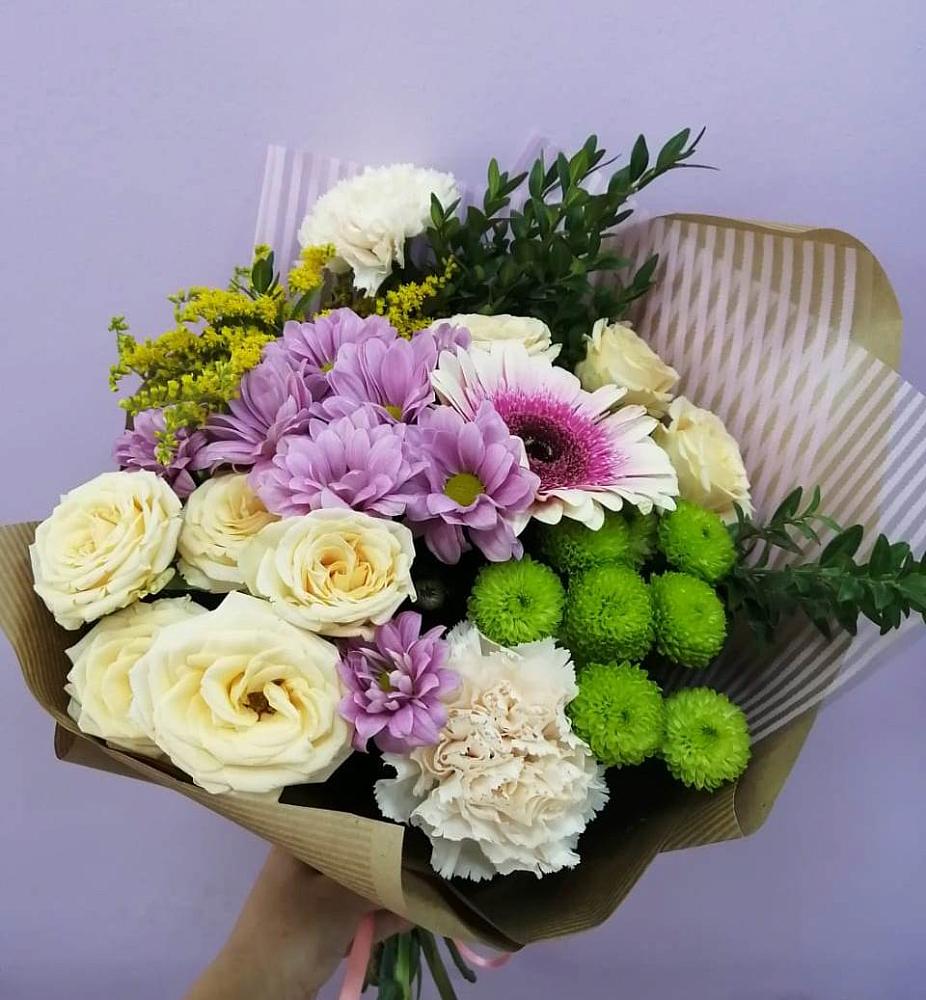 Букет цветов из: Хризантемы, Розы, Гвоздики и Герберы в Уйское