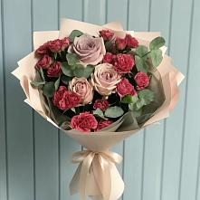 Букет цветов из:  Гвоздики и Розы в Уйское