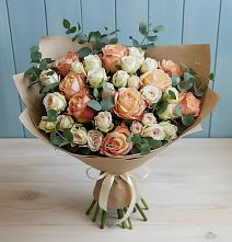 Букет цветов из:  Альстромерии и Розы в Уйское